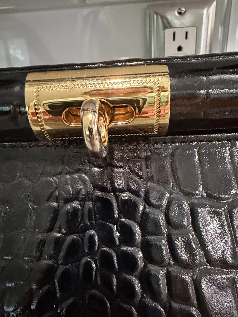 Courage. B Italian Handmade Leather Bag